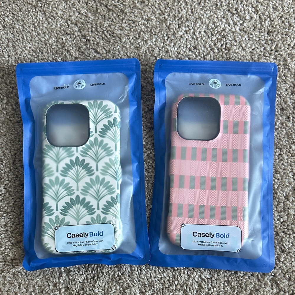 Casely Bold Patterned Phone Cases - Green and Pink